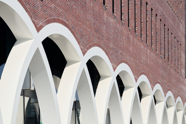 Gewerbe- und Bürogebäude „The Yard“ im Westfield Hamburg-Überseequartier, Hamburg